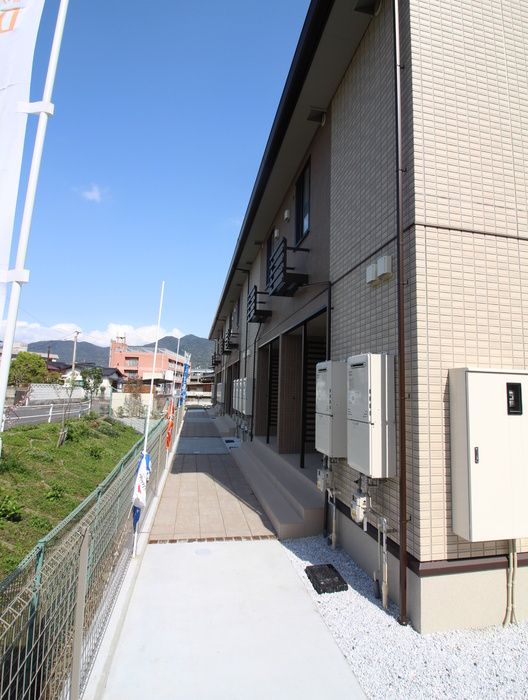 1R Apartment for Rent in Kokura Minami-ku, Kitakyushu - Thumbnail 2