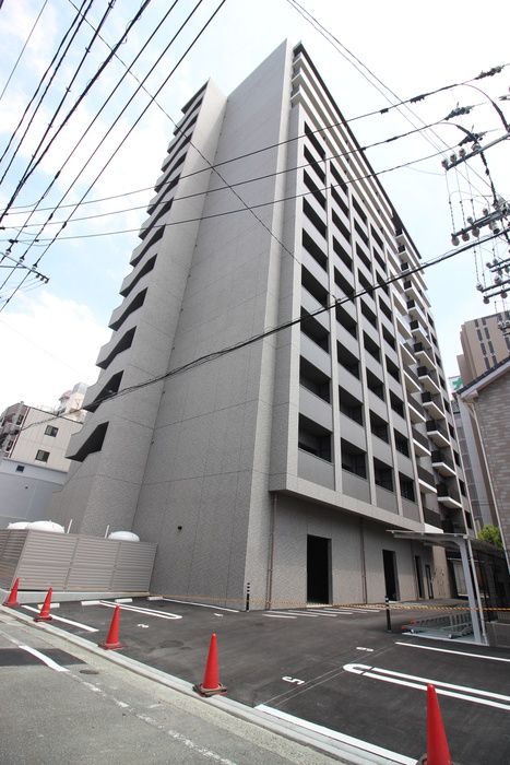 1LDK Apartment for Rent in Hakata-ku, Fukuoka City - Thumbnail 2