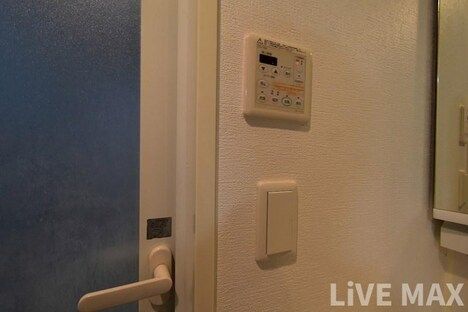 2LDK Apartment for Rent in Chuo-ku, Osaka, 42.83m² - Image 1