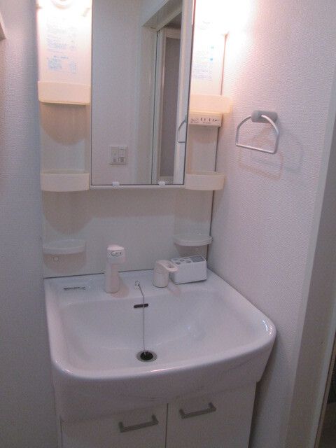 1LDK Apartment for Rent in Minami-ku, Fukuoka City - Thumbnail 4