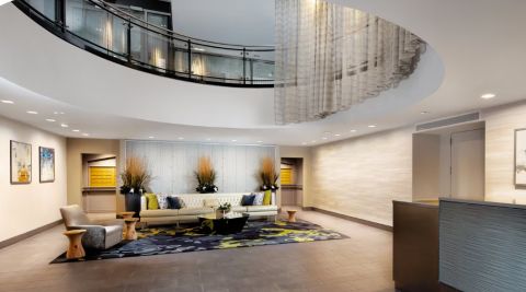 1-Bedroom Luxury Apartment for Rent in Boston's Back Bay - Thumbnail 2
