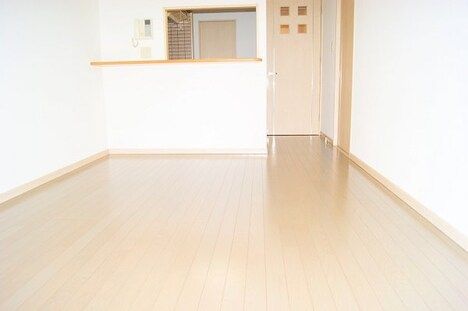 2LDK Apartment for Rent in Chuo Ward, Fukuoka City - Thumbnail 3