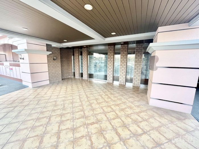1LDK Apartment for Rent in Kokuraminami, Kitakyushu, Fukuoka - Thumbnail 2