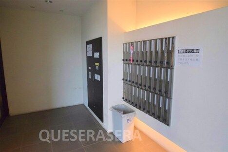 1LDK Apartment for Rent in Tsurumi-ku, Osaka – 43m² - Thumbnail 2