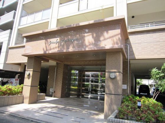 1LDK Apartment for Rent in Fukuoka City, Minami-ku - Thumbnail 2