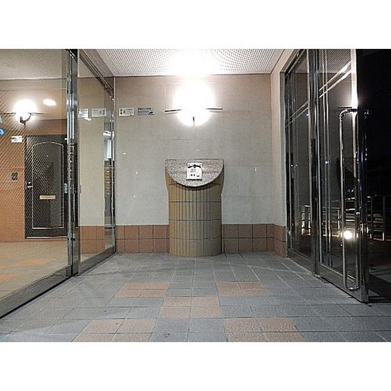 3LDK Apartment for Rent in Minami-ku, Fukuoka City - Thumbnail 2
