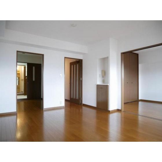 3LDK Apartment for Rent in Minami-ku, Fukuoka City - Thumbnail 3