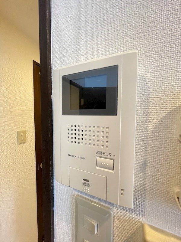 1R Apartment for Rent in Chuo Ward, Fukuoka City - Image 1