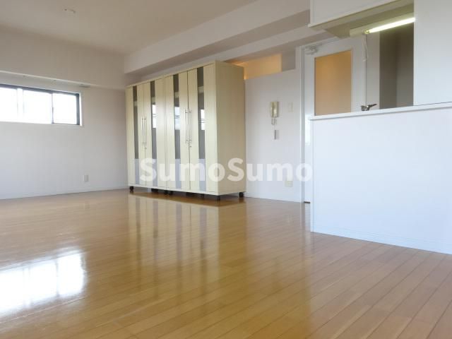 1LDK Apartment for Rent in Hakata-ku, Fukuoka - Thumbnail 4