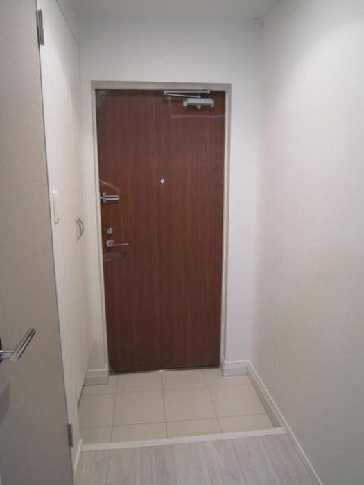 1K Apartment for Rent in Sumiyoshi, Hakata-ku, Fukuoka - Thumbnail 3