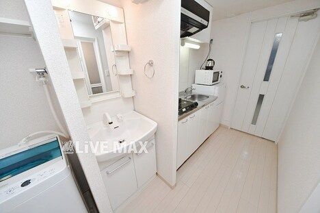 1K Apartment for Rent in Hakata, Fukuoka - 22.76m² - Thumbnail 4
