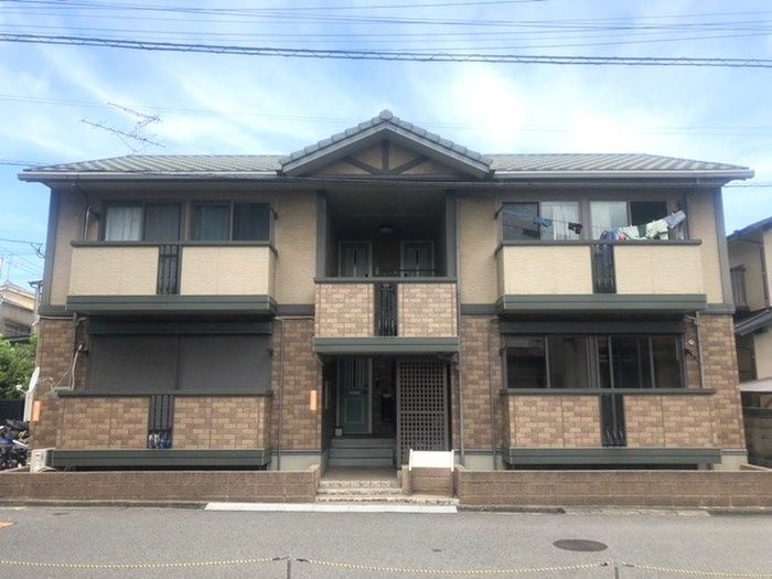 2LDK Apartment for Rent in Wakamatsu-ku, Kitakyushu, Fukuoka - Thumbnail 2