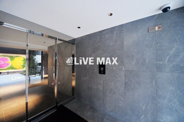 2LDK Apartment for Rent in Hakata-ku, Fukuoka - 50.45m² - Thumbnail 4