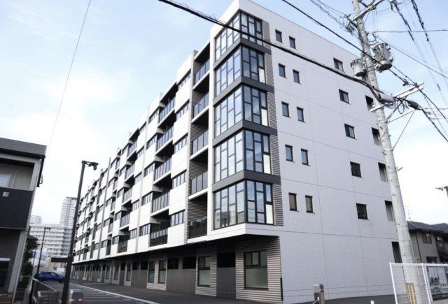 2LDK Apartment for Rent in Chikō, Fukuoka City - 55m² - Thumbnail 2