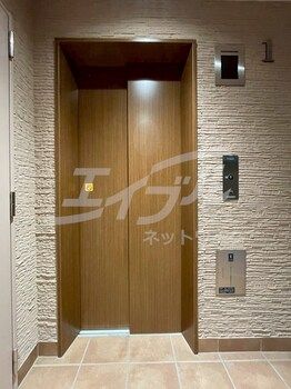 New 1LDK Apartment for Rent in Joto Ward, Osaka - Thumbnail 3