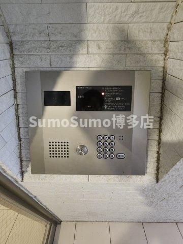 1K Apartment for Rent in Hakata-ku, Fukuoka – 24m² - Thumbnail 2