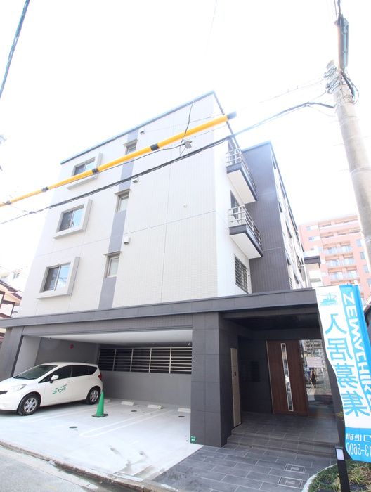 2LDK Apartment for Rent in Chuo-ku, Fukuoka - 60.72m² - Thumbnail 3