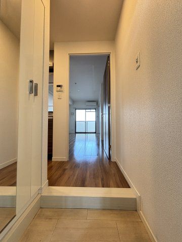 1LDK Apartment for Rent in Chūō-ku, Fukuoka - Thumbnail 3