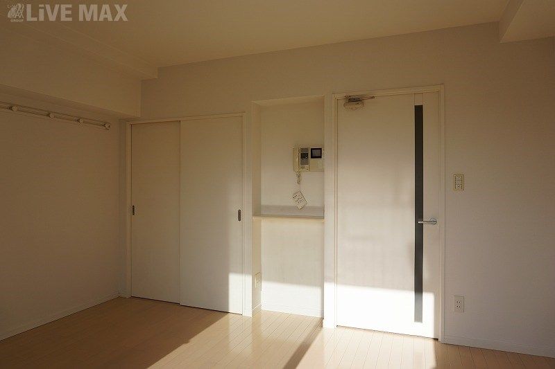 1K Apartment for Rent in Hakata Ward, Fukuoka City - Thumbnail 4
