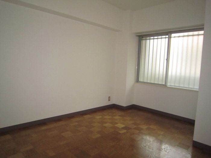2DK Apartment for Rent in Fukuoka Nishiku, 44m² - Thumbnail 2
