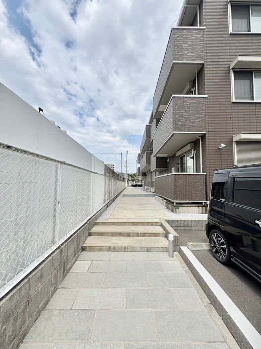 1LDK Apartment for Rent in Yahatanishi Ward, Kitakyushu - Thumbnail 2