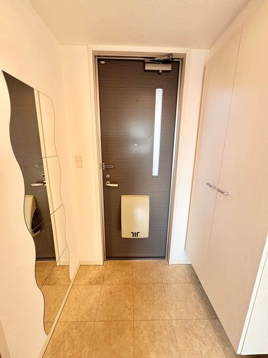 2LDK Apartment for Rent in Kokurakita-ku, Kitakyushu, 54.38m² - Thumbnail 2
