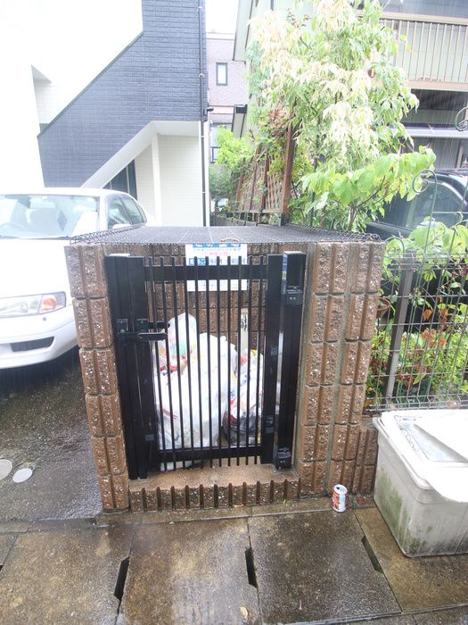 1R Apartment for Rent in Higashi-ku, Fukuoka Near Kaizuka Station - Thumbnail 3