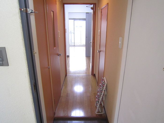 1DK Apartment for Rent in Kokurakita Ward, Kitakyushu, Fukuoka - Thumbnail 3