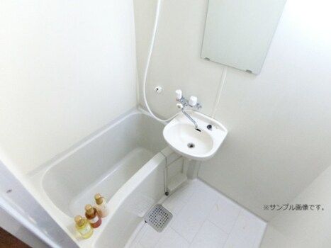 Fully Furnished 1K Apartment in Daimyo, Chuo-ku, Fukuoka - Thumbnail 3