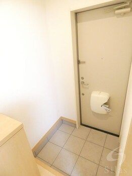 1LDK Apartment for Rent Near Shinmorifuruichi Station, Osaka - Image 1