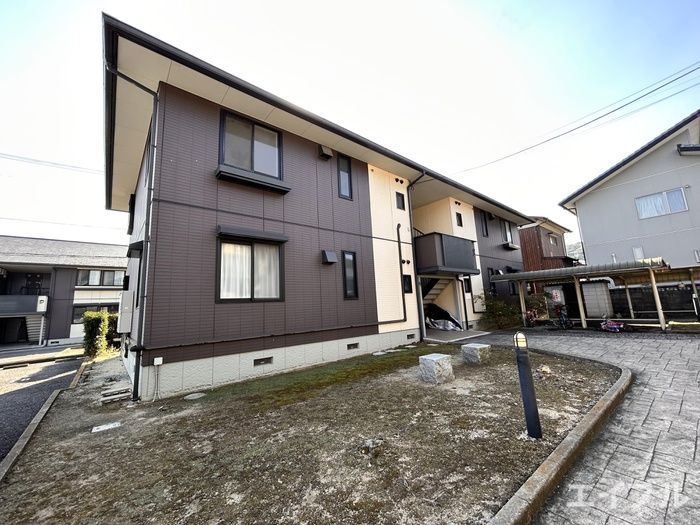 3LDK Apartment for Rent in Kokuraminami-ku, Kitakyushu - Thumbnail 2