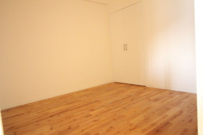 2LDK Apartment for Rent in Fukuoka Minami Ward - Thumbnail 4