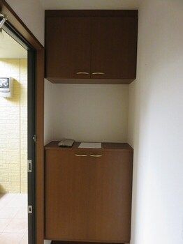2LDK Apartment for Rent in Neyagawa, Osaka near Korien Station - Thumbnail 4