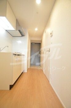 1K Apartment Near Kyobashi Station, Osaka - Thumbnail 4