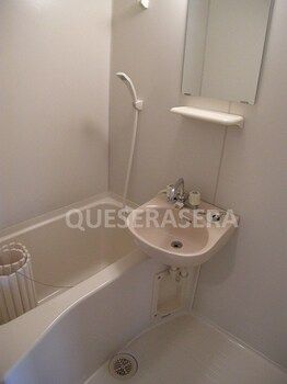 1K Apartment for Rent in Asahi-ku, Osaka - 19m² - Thumbnail 3