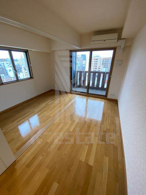 1LDK Apartment for Rent in Tenjin, Chuo Ward, Fukuoka - Thumbnail 4