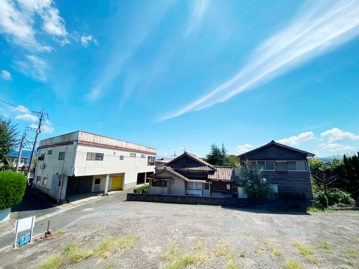 2LDK Apartment for Rent in Kokuraminami-ku, Kitakyushu - Thumbnail 2