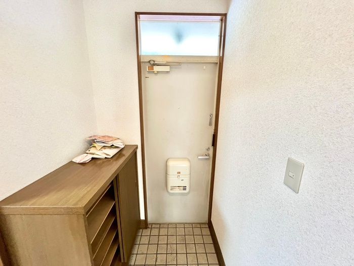 2LDK Apartment for Rent in Kokura Minami-ku, Kitakyushu, Fukuoka - Thumbnail 4