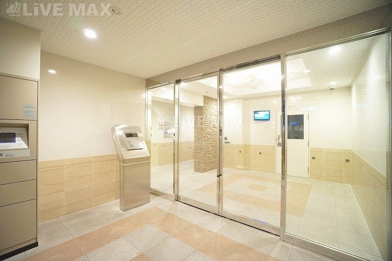 1K Apartment for Rent in Hakata-ku, Fukuoka City - Thumbnail 3