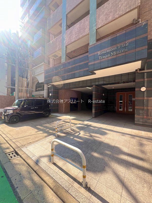 1K Apartment for Rent in Chuo Ward, Fukuoka City - Thumbnail 2