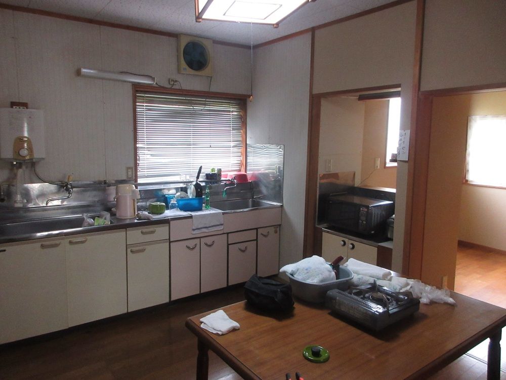 Traditional House for Sale in Tōno, Iwate on Large Land Plot - Thumbnail 4