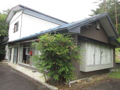 Traditional House for Sale in Tōno, Iwate on Large Land Plot — Image 1, Tono, Iwate