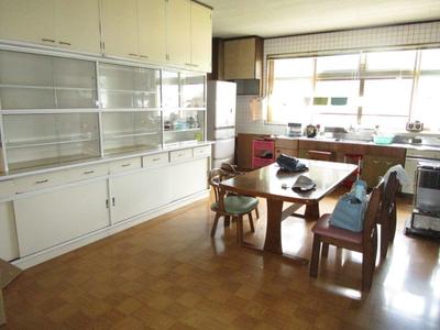 Spacious 853sqm House on 4512sqm Land in Tono, Iwate — Image 4, Tono, Iwate