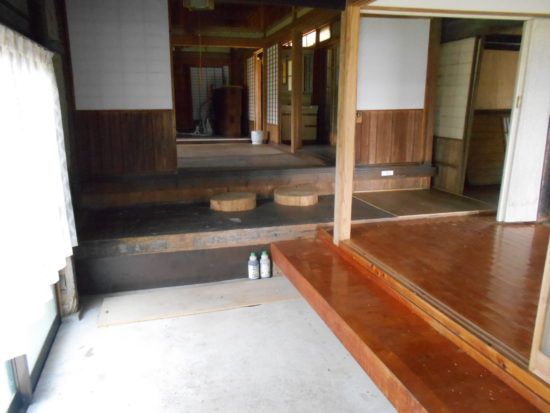 Traditional 5DK House in Ebino City with Large Land - Thumbnail 4