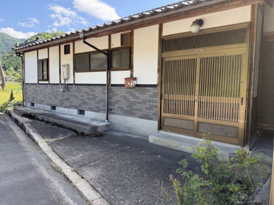 Traditional Kominka in Miyama, Kyoto - 3LDK, 80sqm, Fishing Spot - Thumbnail 3
