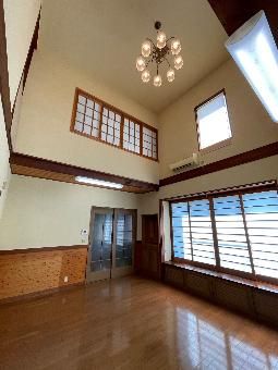 4LDK Detached House for Sale Near Sea in Seiyo City, Ehime - Thumbnail 2