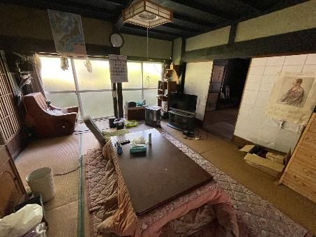 Historic Taisho Era House with Storehouse and Warehouse in Seiyo City - Thumbnail 2