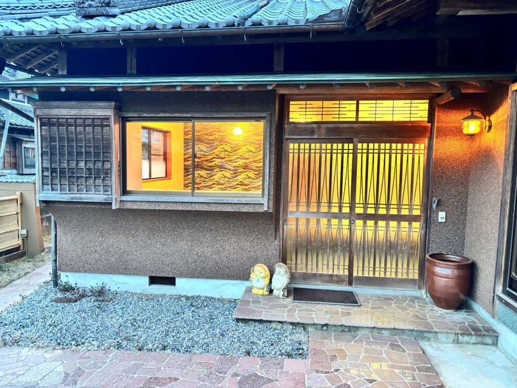 Renovated 8LDK Traditional House on Large Lot in Tsu, Mie - Thumbnail 2