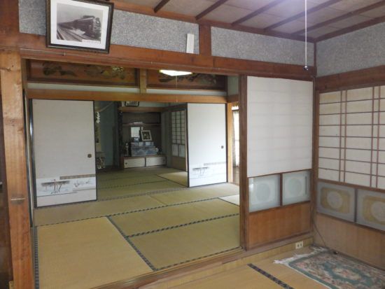 5DK Akiya House for Sale in Higashi-Nagaeura, Ebino City - Thumbnail 3