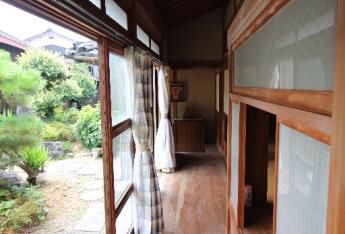 Traditional 6K House with Garden and Pond in Seiyo City, Ehime - Thumbnail 2